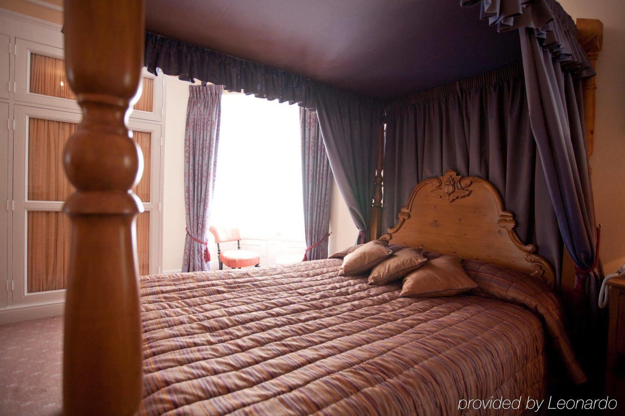 Fines Bayliwick Hotel Bracknell Exteriér fotografie
