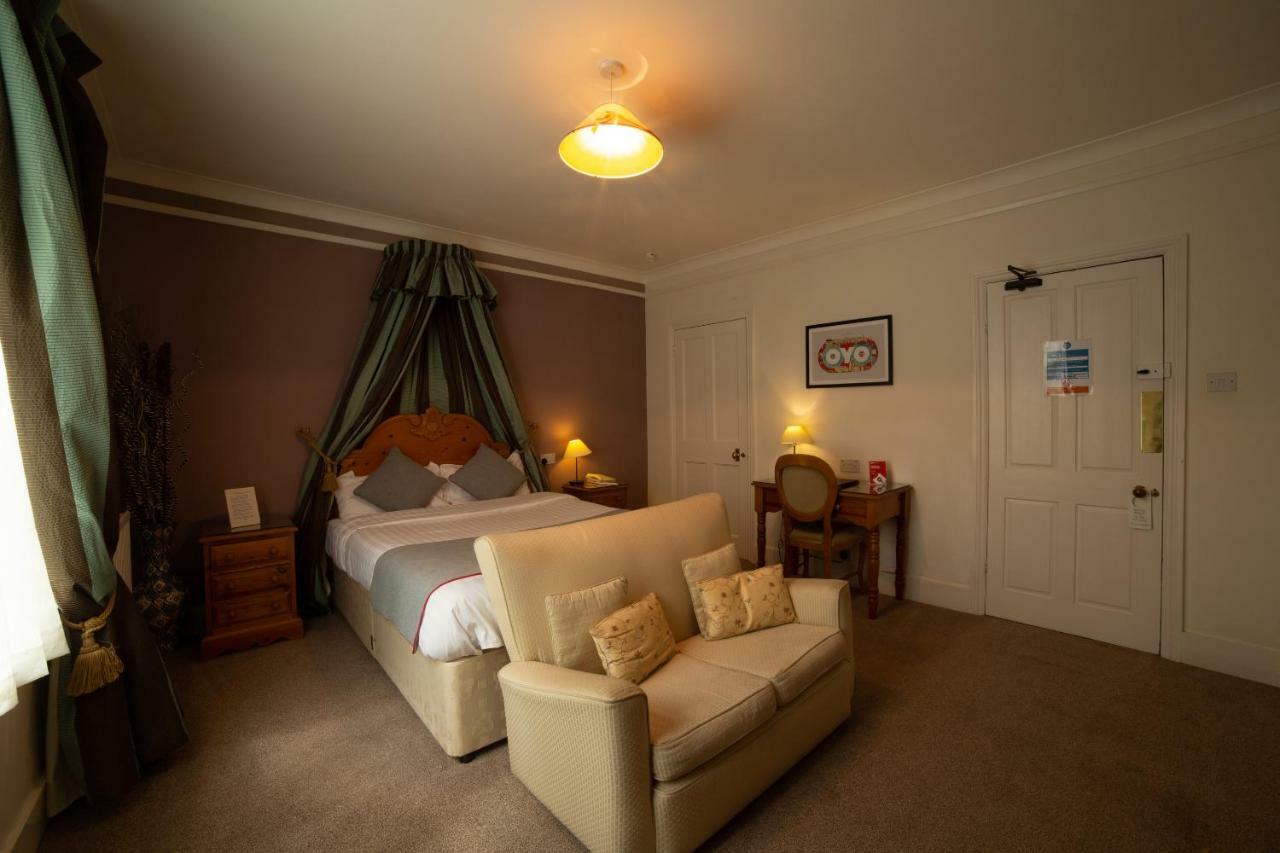 Fines Bayliwick Hotel Bracknell Exteriér fotografie