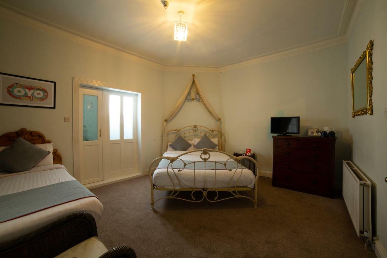 Fines Bayliwick Hotel Bracknell Exteriér fotografie