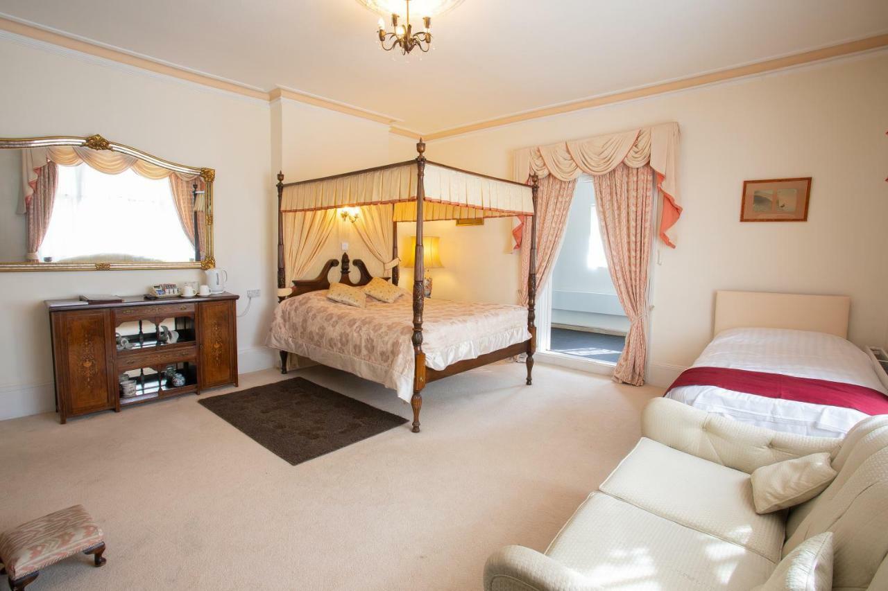 Fines Bayliwick Hotel Bracknell Exteriér fotografie